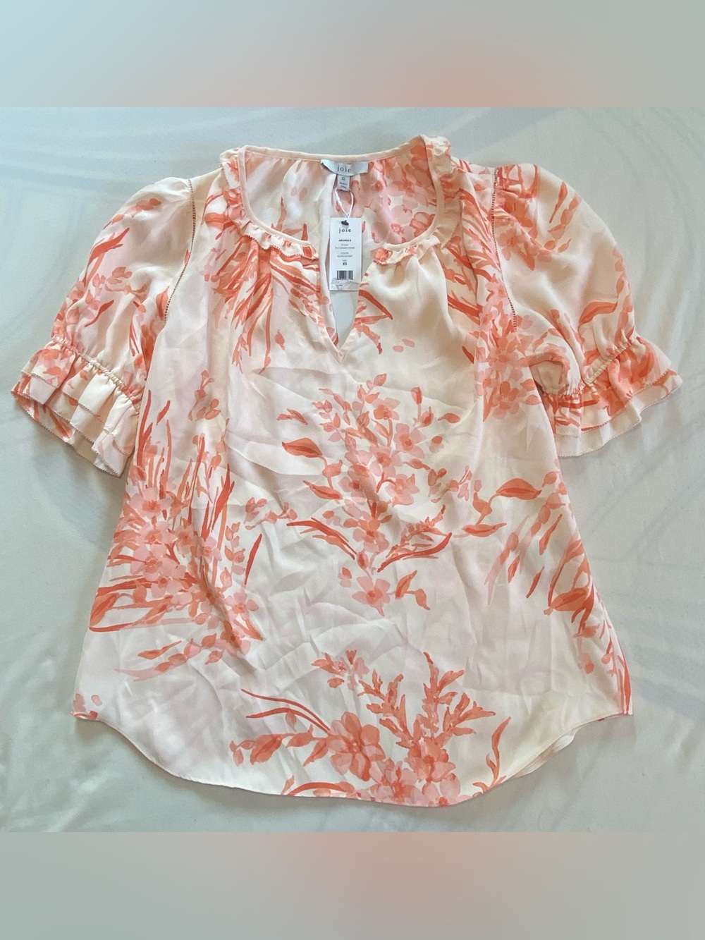 Joie short sleeve floral blouse women’s size XS